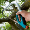 Comfort-Bow-Saw-530-sawing-branch.png