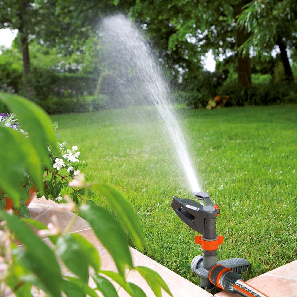 Comfort-Full-or-Part-Circle-Pulse-Sprinkler-Spike-watering-garden.jpg