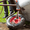 Comfort-Spray-Lance-washing-wheelbarrow-wheel.png
